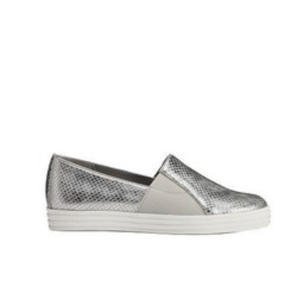Comfy Aerosoles silver SALTWATER stretchy slip-ons 7.5 EUC - Picture 1 of 8